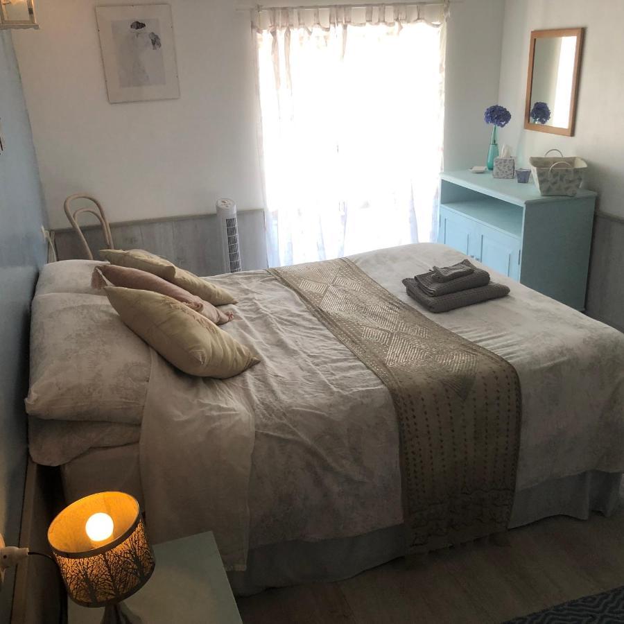 Les Landes Hotel Saint-Pardoux-Corbier Екстериор снимка